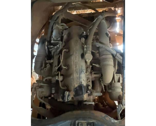 Foto de PASSAGEIRO / ONIBUS MPOLO/VOLARE V8L 4X4 EO, 2013/2014, DIESEL, AMARELA, PLACA OVK – 0G75, RENAVAM: 00656235160, CHASSI: 93PB58M1MEC048540, NO ESTADO EM QUE SE ENCONTRA.