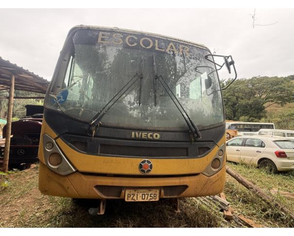 Foto de ONIBUS IVECO/SENIORCLASS 150SE, DIESEL, AMARELA, 2016/2017, CHASSI: 93ZA01LF0H8931540, RENAVAM: 01114275490, NO ESTADO EM QUE SE ENCONTRA.