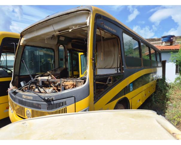 Foto de ONIBUS VW/15.190 EOD E.HD ORE, DIESEL, AMARELA, 2013/2013, CHASSI: 9532E82W7DR344125, RENAVAM: 00574352040, NO ESTADO EM QUE SE ENCONTRA. 