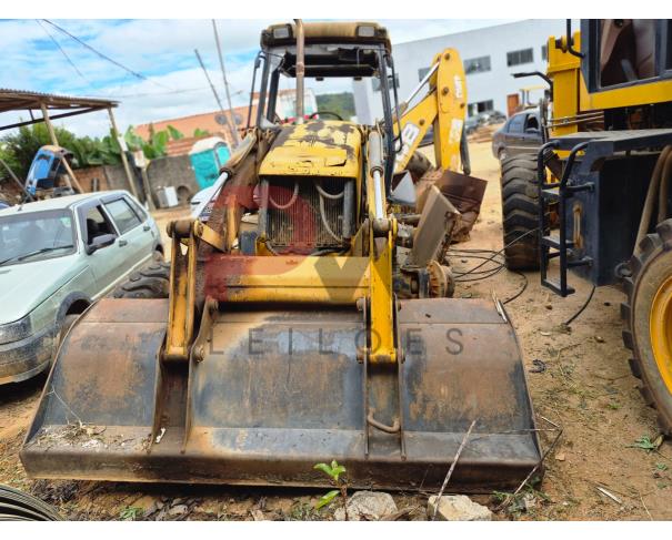 Foto de RETROESCAVADEIRA JCB SERIE 3C, 2014/2014, NO ESTADO EM QUE SE ENCONTRA.