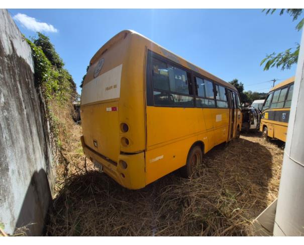 Foto de ONIBUS  MARCOPOLO/VOLARE V8L ESC, DIESEL, AMARELA, 2009/2009, CHASSI: 93PB42G3P9C030052, RENAVAM: 00150802269, NO ESTADO EM QUE SE ENCONTRA.