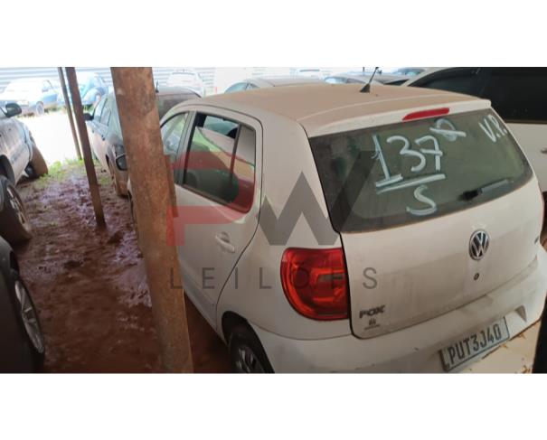 Foto de PASSAGEIRO / VW / FOX 1.6 GII / Placa: PUT3J40 / UF: RJ / Município: Três Rios / Ano fabricação: 2014 / Ano modelo: 2014 / Cor: BRANCA / Chassi: 9BWAB45Z7E4174540   Motor: CCRS94191 / RENAVAM: 01020237977