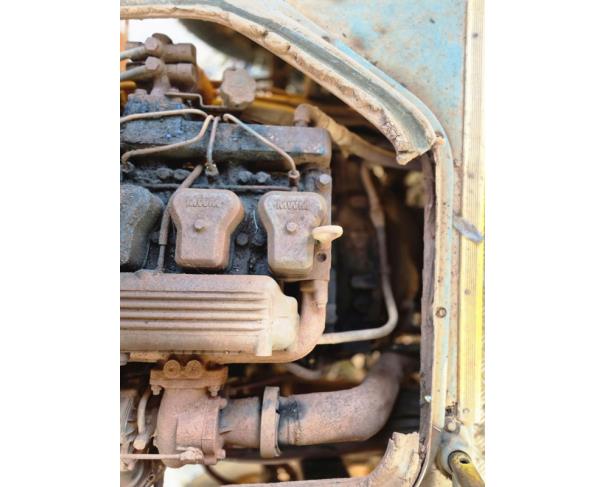 Foto de ONIBUS MARCOPOLO/VOLARE V8L ESC, DIESEL, AMARELA, 2010/2011, CHASSI: 93PB42G3PBC034175, RENAVAM: 00265090881, NO ESTADO EM QUE SE ENCONTRA.