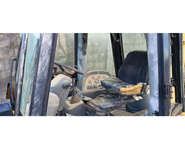 Foto de RETROESCAVADEIRA XCMG XT870BR, AMARELA, ANO 2018, NO ESTADO EM QUE SE ENCONTRA.