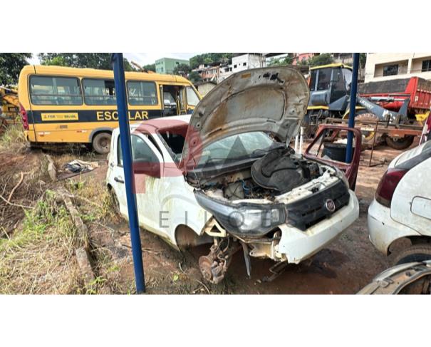 Foto de AUTOMOVEL FIAT/MOBI EASY, ALCOOL/GASOLINA, BRANCA, 2017/2018, CHASSI: ...02138, NO ESTADO EM QUE SE ENCONTRA.