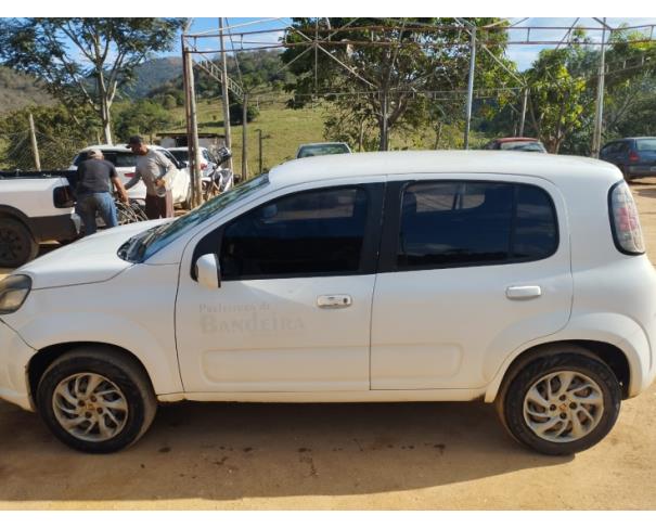 Foto de AUTOMOVEL, FIAT/UNO DRIVE 1.0, BRANCA, 2020/2020, ALCOOL/GASOLINA, CHASSI: 9BD195B4NL0885462, RENAVAM: 01242820150, NO ESTADO EM QUE SE ENCONTRA.