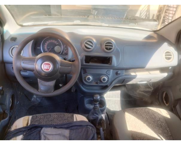 Foto de AUTOMOVEL, FIAT/UNO VIVACE 1.0, BRANCA, 2011/2012, ALCOOL/GASOLINA, CHASSI: 9BD195152C0201020, RENAVAM: 00334214084, NO ESTADO EM QUE SE ENCONTRA.