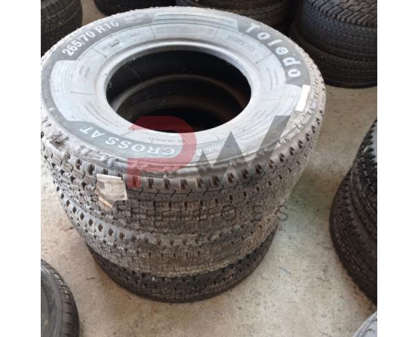 Foto de LOTE CONTENDO APROX. 30 PNEUS REFORMADOS (MARCAS, MODELOS E TAMANHOS VARIADOS), NO ESTADO EM QUE SE ENCONTRAM. 