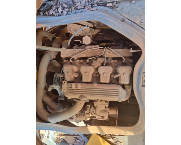 Foto de ONIBUS MARCOPOLO/VOLARE V8L ESC, DIESEL, AMARELA, 2009/2009, CHASSI: 93PB42G3P9C030307, RENAVAM: 00184364205, NO ESTADO EM QUE SE ENCONTRA. 