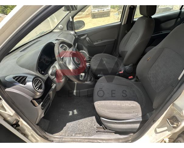 Foto de AUTOMOVEL FIAT/PALIO ATTRACTIV 1.0, ALCOOL/GASOLINA, BRANCA, 2017/2017, CHASSI: ...03298, NO ESTADO EM QUE SE ENCONTRA. 