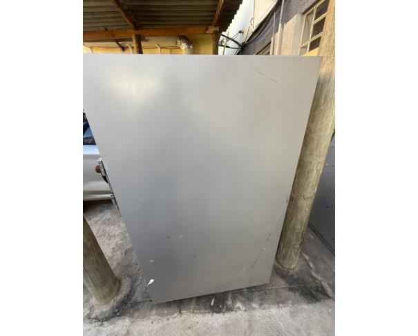 Foto de LOTE CONTENDO AUTOCLAVE, NO ESTADO EM QUE SE ENCONTRA.