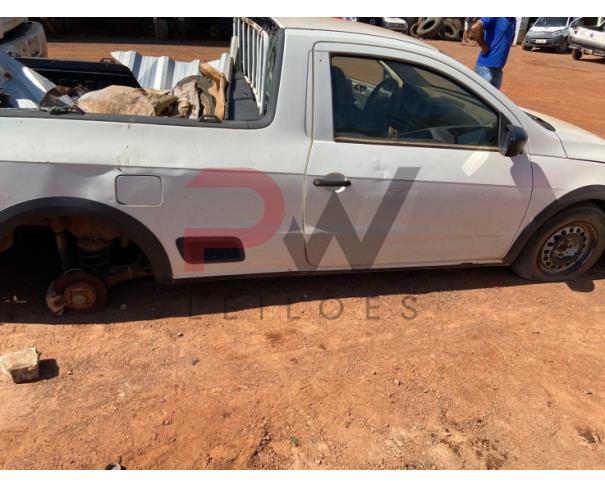 Foto de CAR/CAMIONETE/C.ABERTA VW/SAVEIRO CS ST MB, ALCOOL/GASOLINA, ANO/MOD 2014/2015, BRANCA, NO ESTADO EM QUE SE ENCONTRA.