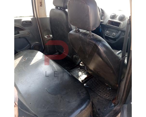 Foto de PASSAGEIRO / AUTOMOVEL FIAT/UNO VIVACE 1.0, 2014/2014, ALC/GASOL, BRANCA, CHASSI: 9BD195152E0554304, RENAVAM: 00997096535, NO ESTADO EM QUE SE ENCONTRA. MOTOR AVARIADO.