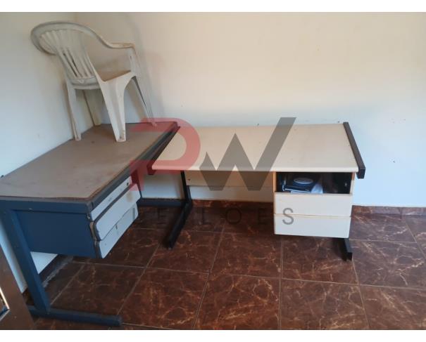 Foto de SUCATAS FERROSAS, SUCATAS ODONTOLÓGICAS, SUCATAS HOSPITALARES, ENTRE OUTROS, NO ESTADO EM QUE SE ENCONTRA.
