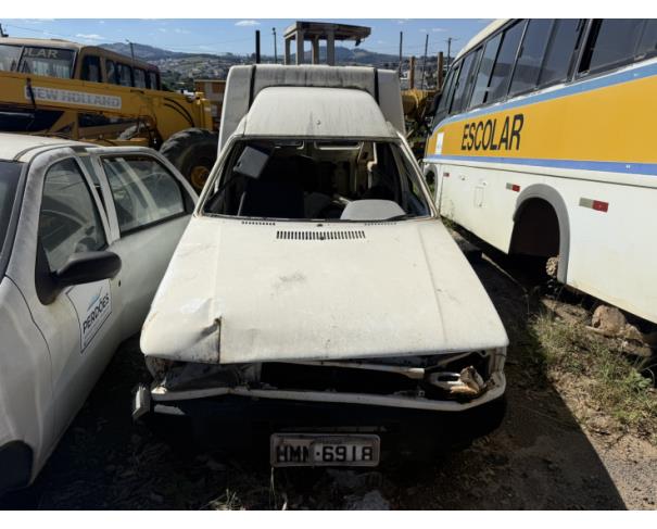 Foto de CAMINHONETE, FIAT/FIORINO IE, BRANCA, 2001/2001, GASOLINA, CHASSI: 9BD25504418705275, RENAVAM: 00764262890, NO ESTADO EM QUE SE ENCONTRA. Obs: Chassi corroído.