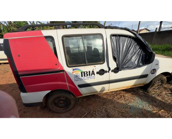 Foto de AUTOMOVEL FIAT/DOBLO ESSENCE 7L E, ALCOOL/GASOLINA, BRANCA, 2017/2017, CHASSI: 9BD1196GDH1141064, RENAVAM: 01137424343, NO ESTADO EM QUE SE ENCONTRA. 