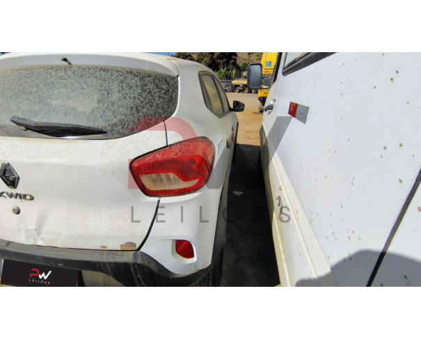 Foto de AUTOMOVEL RENAULT/KWID ZEN 2, 2022/2023, ALC/GASOL, BRANCA, CHASSI: 93YRBB000PJ212379, RENAVAM: 01294259331, NO ESTADO EM QUE SE ENCONTRA.