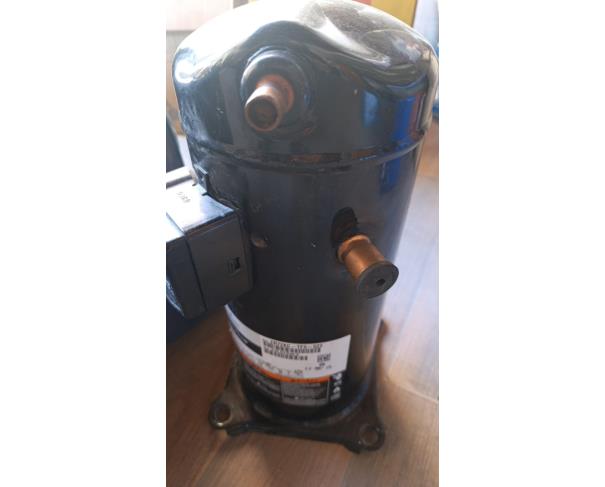 Foto de COMPRESSOR DE AR CONDICIONADO, EMERSON, NO ESTADO EM QUE SE ENCONTRA.