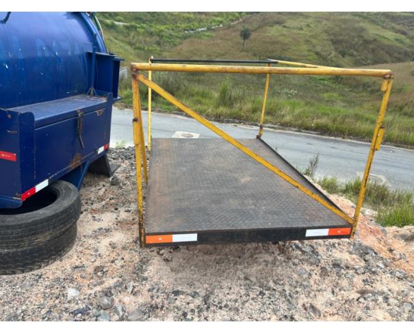 Foto de TANQUE LIMPA-FOSSA TRANSCAV, COR AZUL, ANO 2019, NO ESTADO EM QUE SE ENCONTRA.