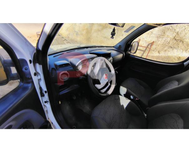 Foto de FIAT/DOBLO ESSENCE 7L E, ALC/GASOLINA, BRANCA, 2020/2021, CHASSI: 9BD1196GDM1158603, RENAVAM: 01251124256, NO ESTADO EM QUE SE ENCONTRA.