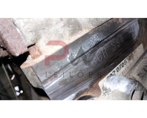 Foto de PASSAGEIRO / VW / FOX 1.6 GII / Placa: PUT3J40 / UF: RJ / Município: Três Rios / Ano fabricação: 2014 / Ano modelo: 2014 / Cor: BRANCA / Chassi: 9BWAB45Z7E4174540   Motor: CCRS94191 / RENAVAM: 01020237977