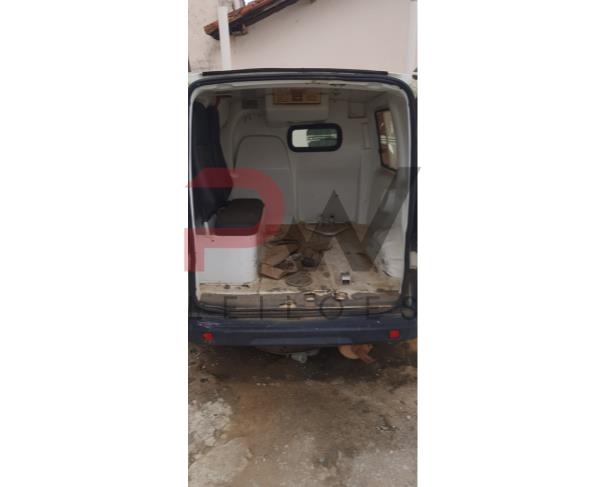 Foto de ESPECIAL / CAMINHONETE FIAT/DOBLO 1.8 ATENA AMB, BRANCA, ALCOOL/GASOLINA, 2012/2013, PLACA OPL-0421, CHASSI: 9BD223156D2030312, RENAVAM: 525499946, NO ESTADO EM QUE SE ENCONTRA. 