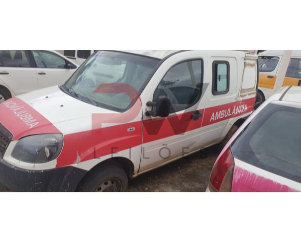 Foto de ESPECIAL / CAMINHONETE FIAT/DOBLO RONTAN AMB2, BRANCA, ALCOOL/GASOLINA, 2015/2016, PLACA PXJ-9951, CHASSI: 9BD22315UG2041745, RENAVAM: 01079001180, NO ESTADO EM QUE SE ENCONTRA.