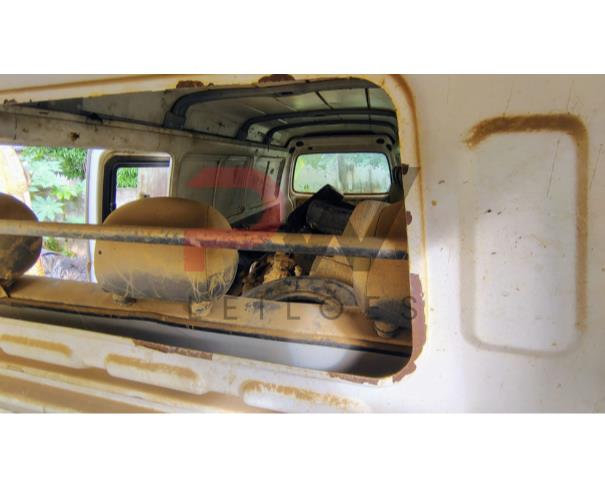 Foto de CAMINHONE I/HYUNDAI H100 VANGLEL, 2001/2001, BRANCA ,DIESEL, CHASSI: ...99674, NO ESTADO EM QUE SE ENCONTRA.