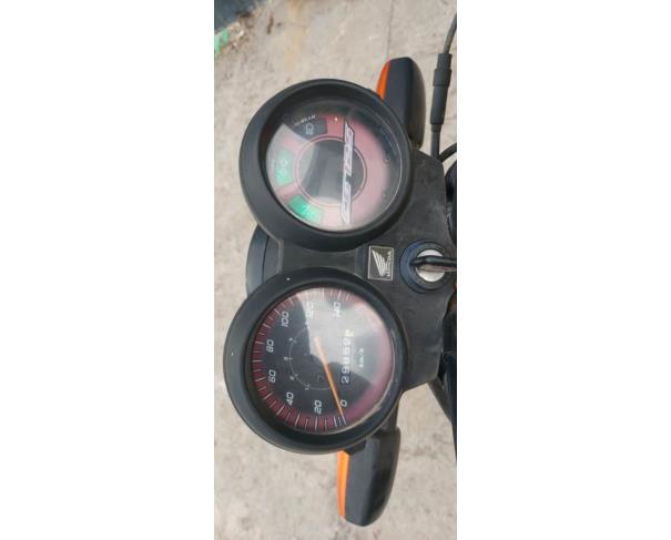 Foto de CARGA / MOTOCICLETA HONDA/CG 125 CARGO KS, 2013/2013, GASOLINA, AMARELA, PLACA OXH - 2049, RENAVAM: 01005227524, CHASSI: 9C2JC4130DR020548, NO ESTADO EM QUE SE ENCONTRA