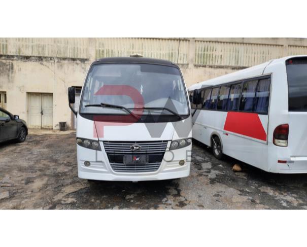 Foto de ONIBUS MARCOPOLO/VOLARE W8 ON, DIESEL, BRANCA, 2008/2009,CHASSI: ...28495, NO ESTADO EM QUE SE ENCONTRA.