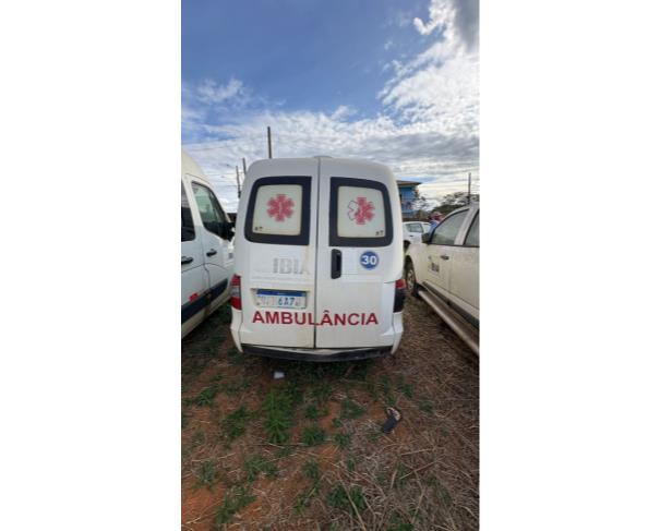 Foto de CAMINHONETE CHEV/MONTANA RAYTEC AMB, ALCOOL/GASOLINA, BRANCA, 2020/2020, CHASSI: 9BGCA8030LB210149, RENAVAM: 01237712626, NO ESTADO EM QUE SE ENCONTRA.