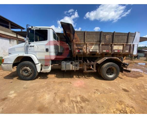 Foto de CARGA CAMINHAO, M. BENZ/L 1318, BRANCA, DIESEL, 2011/2011, PLACA HLF-7090, CHASSI: 9BM694000BB780219, RENAVAM: 00349414262, NO ESTADO EM QUE SE ENCONTRA. 