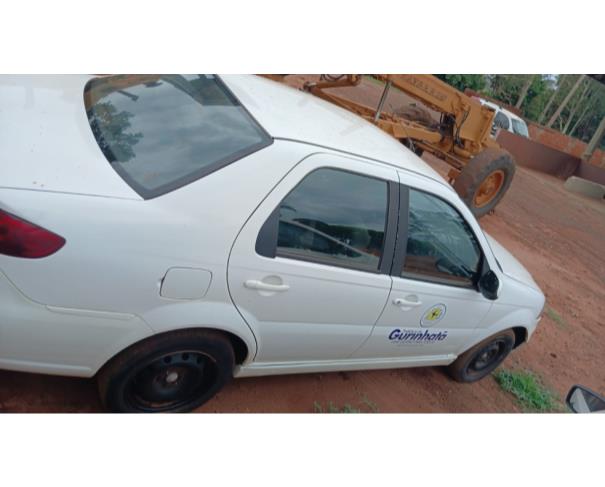 Foto de AUTOMOVEL, FIAT/SIENA EL 1.4, BRANCA, 2015/2016, ALCOOL/GASOLINA, CHASSI: 8AP37217MG6133944, RENAVAM: 01078649739,  NO ESTADO EM QUE SE ENCONTRA.