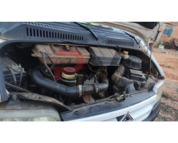 Foto de MICROONIBUS, CITROEN/JUMPER M33M 23S, BRANCA, 2013/2014, DIESEL, CHASSI: 935ZBWMMBE2128375, RENAVAM: 00597080860, NO ESTADO EM QUE SE ENCONTRA.