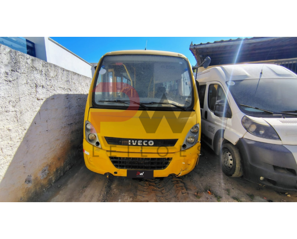 Foto de ONIBUS IVECO/CITYCLASS 70C17, 2015/2016, DIESEL , AMARELA, CHASSI: 93ZL68C01G8466079, RENAVAM: 01062934960, NO ESTADO EM QUE SE ENCONTRA.