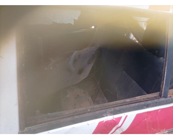 Foto de AUTOMOVEL RENAULT/SANDERO AUT1016V, ALCOOL/GASOLINA, BRANCA, 2014/2014, CHASSI: 93YBSR6RHEJ395333, RENAVAM: 01010384829, NO ESTADO EM QUE SE ENCONTRA.