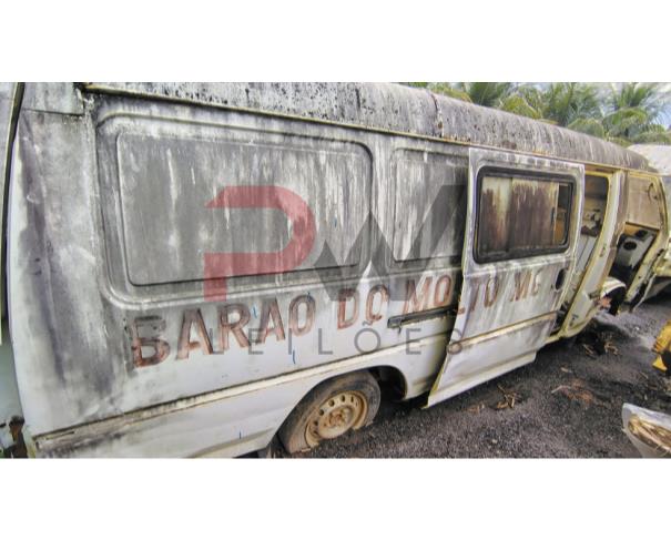 Foto de CAMINHONE I/HYUNDAI H100 VANGLEL, 2001/2001, BRANCA ,DIESEL, CHASSI: ...99674, NO ESTADO EM QUE SE ENCONTRA.