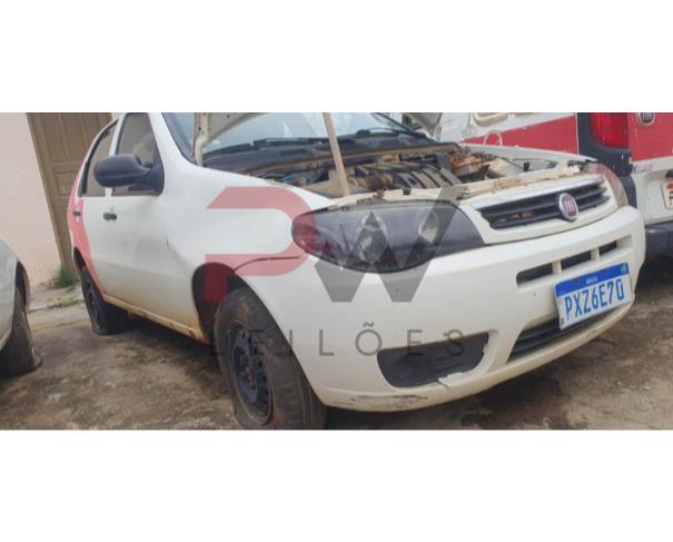 Foto de PASSAGEIRO / AUTOMOVEL FIAT/PALIO FIRE, ALLCOL/GASOLINA, BRANCA, 2016/2016, PLACA PXZ-6E70, CHASSI: 9BD17122ZG7584588, RENAVAM: 01090573917, NO ESTADO EM QUE SE ENCONTRA. 