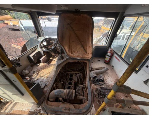 Foto de ONIBUS IVECO/GRANCLASS 150S21E, DIESEL, AMARELA, 2018/2019, CHASSI: 93ZA01LF0K8933705, RENAVAM: 01157717710, NO ESTADO EM QUE SE ENCONTRA.