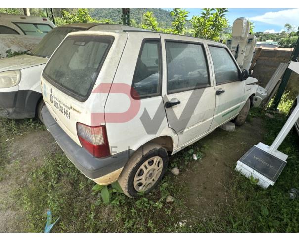 Foto de AUTOMOVEL FIAT/UNO MILLE ECONOMY, ALCOOL/GASOLINA, BRANCA, 2010/2011, CHASSI: ...84559, NO ESTADO EM QUE SE ENCONTRA. 