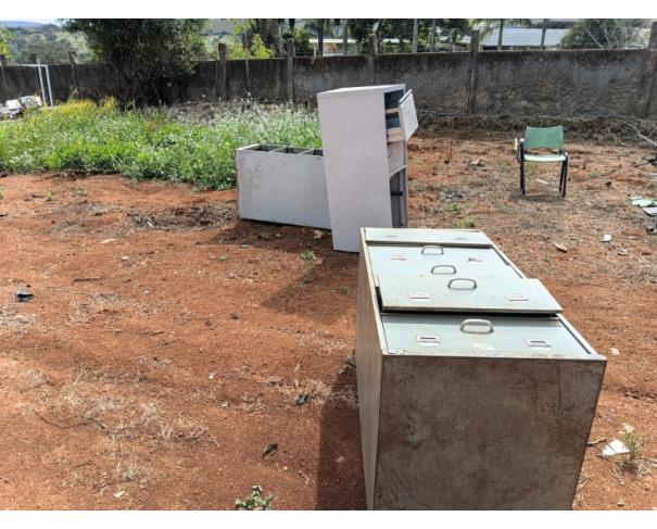 Foto de LOTE CONTENDO ARQUIVOS E ARMÁRIOS DE AÇO, NO ESTADO EM QUE SE ENCONTRAM.