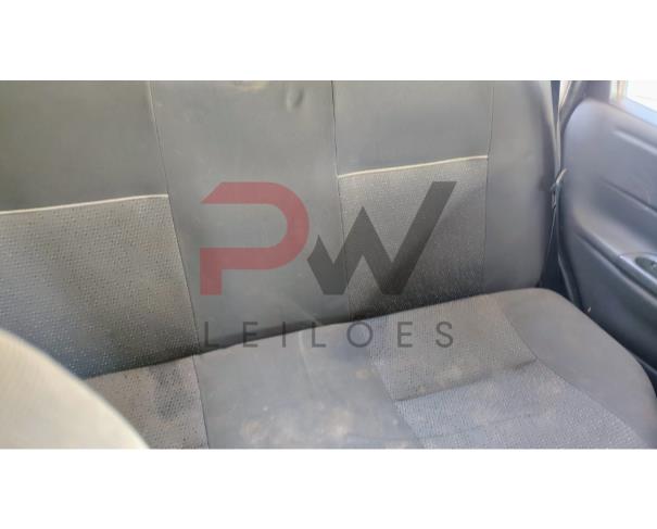 Foto de I/CHEVROLET CLASSIC LS, ALCOOL/GASOLINA, BRANCA, 2014/2015, CHASSI: 8AGSU19F0FR105635, RENAVAM: 1015215422, NO ESTADO EM QUE SE ENCONTRA.