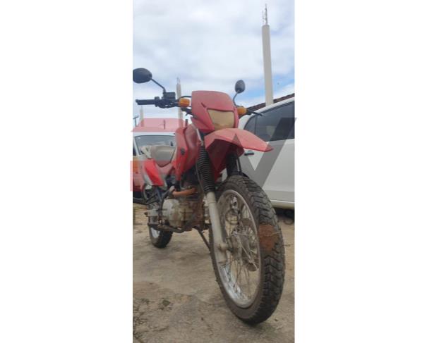 Foto de PASSAGEIRO / MOTOCICLETA HONDA/NXR150 BROS ESD, GASOLINA, VERMELHA, 2009/2009, PLACA HKI-0386, CHASSI: 9C2KD04109R027504, NO ESTADO EM QUE SE ENCONTRA. 