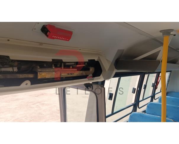 Foto de PAS/ONIBUS MPOLO/VOLARE  VUL 4X4 EO, DIESEL, 2013/2014, AMARELA, RENAVAM: 01007673637, CHASSI: 93PB58M1MEC050356, NO ESTADO EM QUE SE ENCONTRA.