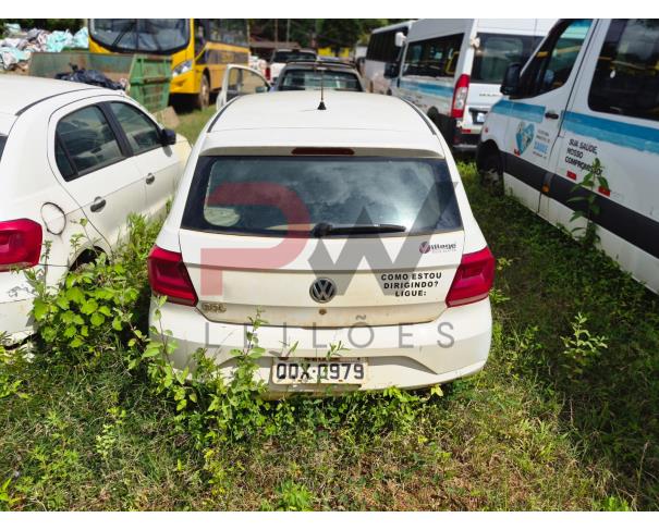 Foto de AUTOMOVEL, VW/GOL 1.0L MC4, BRANCA, 2018/2019, ALCOOL/GASOLINA, RENAVAM: 01160625910, CHASSI: 9BWAG45U1KT020297, NO ESTADO EM QUE SE ENCONTRA.
