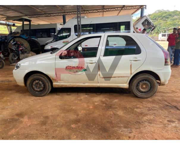 Foto de PASSAGEIRO / AUTOMOVEL FIAT/PALIO FIRE, BRANCA, ALCOOL/GASOLINA, 2016/2016, PLACA PXQ-4D41, CHASSI: 9BD17122ZG7584536, RENAVAM: 01083296130, NO ESTADO EM QUE SE ENCONTRA. 