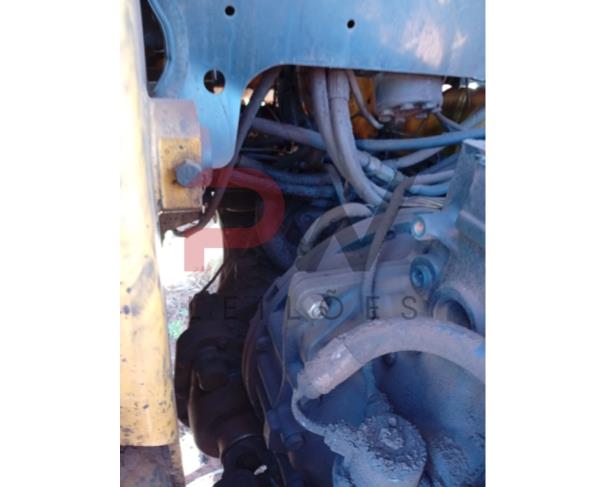Foto de RETROESCAVADEIRA JCB, 4X4, ANO 2012,NUMEROS DE PLAQUETA 9B9214T74DBDT4524 - *S1N028445* - 441/00760/12/106587 – JCB2132524JCB – 448/57470/12/72425 – 450/44800/07/15113 – 03/2200, NO ESTADO EM QUE SE ENCONTRA. 