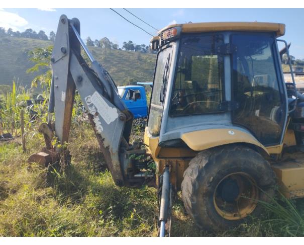 Foto de RETROESCAVADEIRA XCMG, XT 870BR, AMARELA, ANO 2018, CHASSI: XUG08700TJPA00509, NO ESTADO EM QUE SE ENCONTRA.