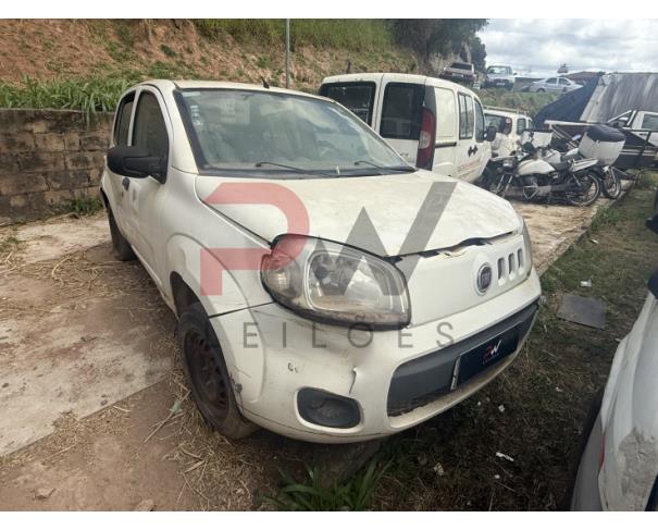 Foto de PASSAGEIRO / AUTOMOVEL FIAT/UNO VIVACE 1.0, 2014/2014, ALC/GASOL, BRANCA, CHASSI: 9BD195152E0554231, RENAVAM: 00997096454, NO ESTADO EM QUE SE ENCONTRA. MOTOR AVARIADO.