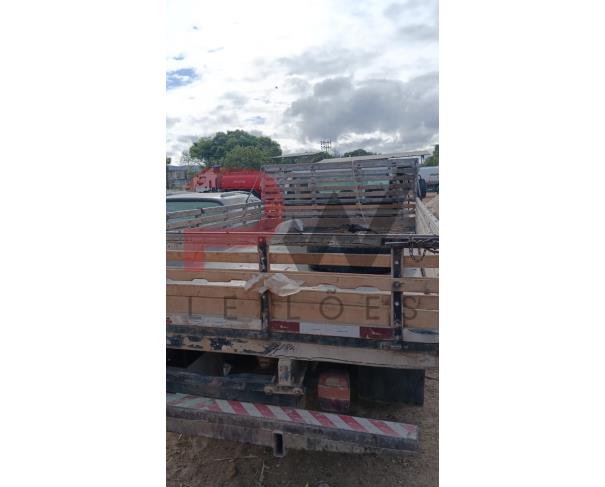 Foto de CAR/CAMINHÃO/C.ABERTA FORD/ F4000 P, DIESEL, 2017/2017, PRATA, RENAVAM: 01122968334, CHASSI: 9BFLF47P8HB011288,NO ESTADO EM QUE SE ENCONTRA.
